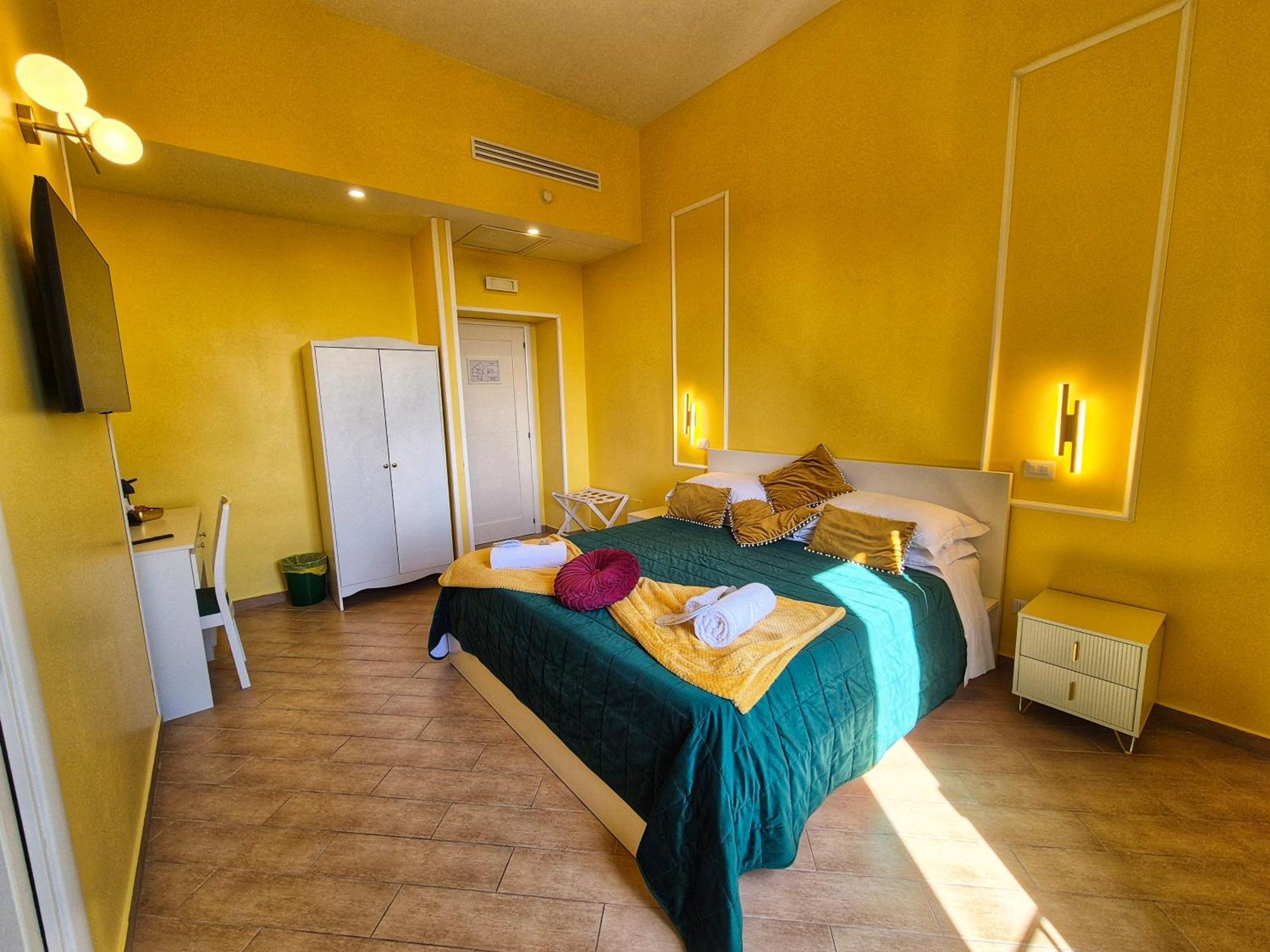 Residenze Serventi Longhi Rome