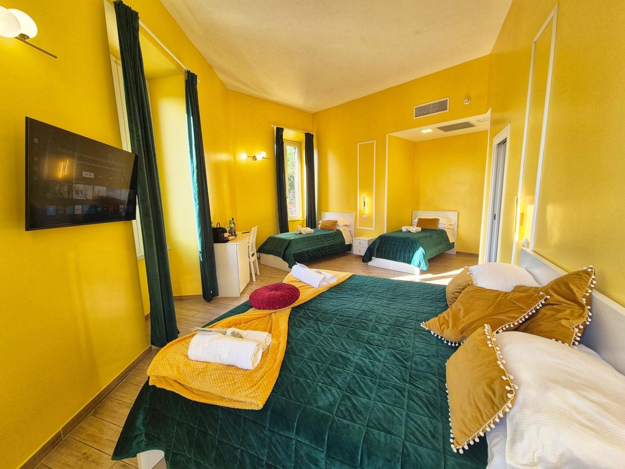 Guest house Residenze Serventi Longhi Rome