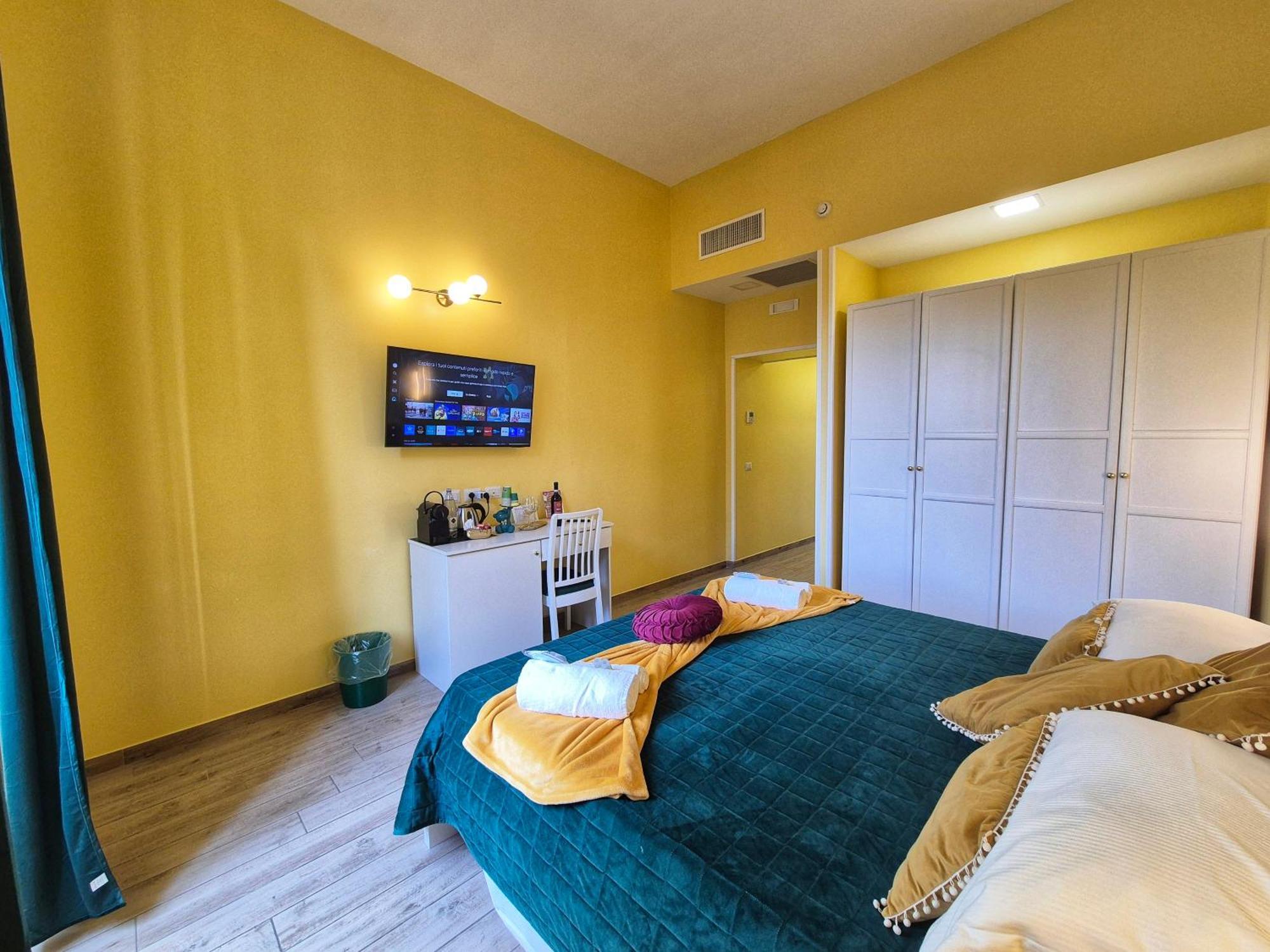 Residenze Serventi Longhi Guest house Rome