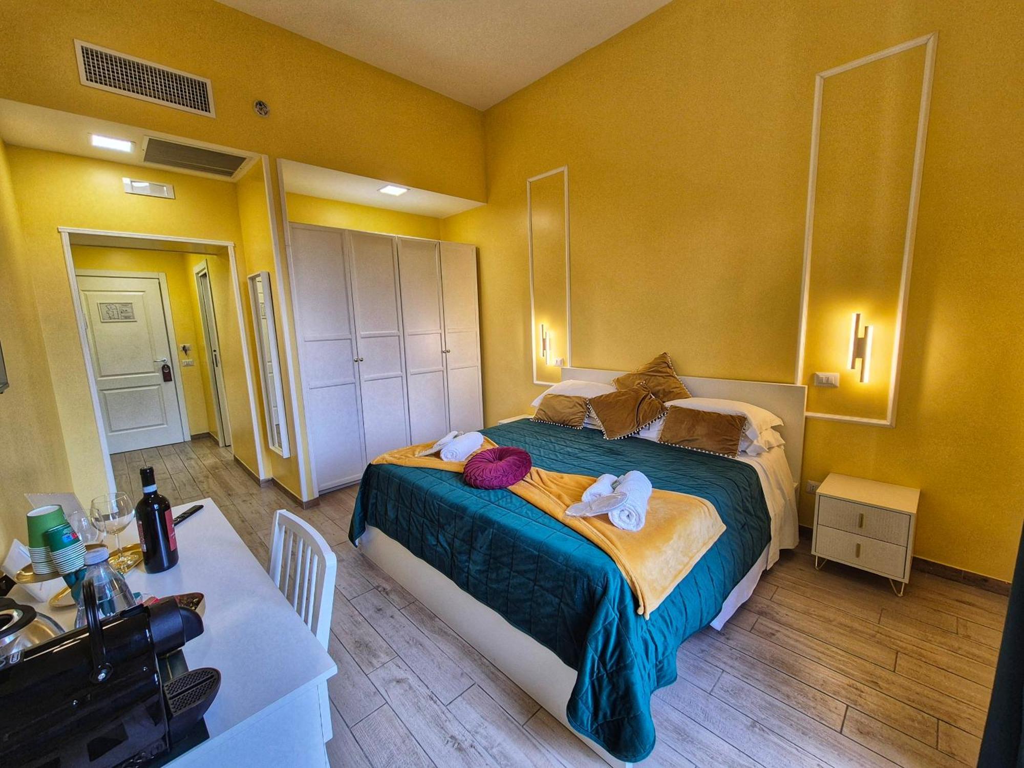 Residenze Serventi Longhi Gasthuis *